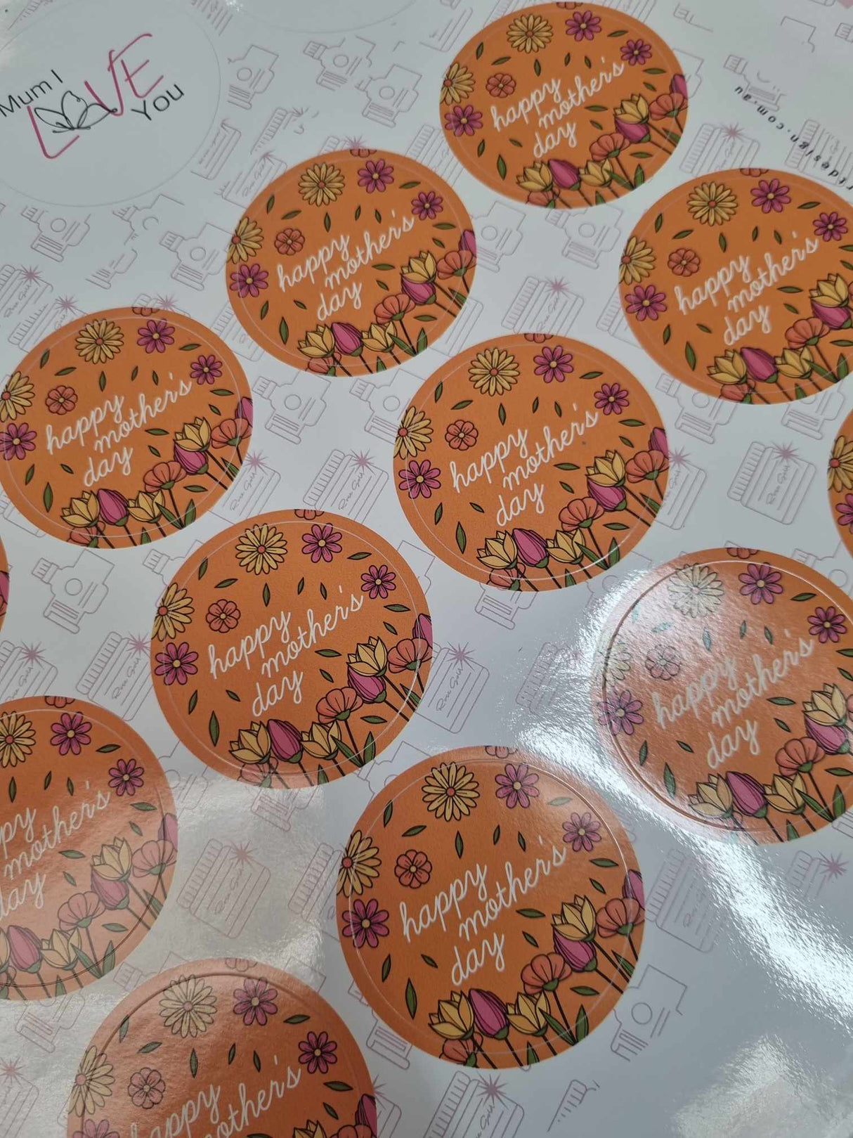 Mothers Day - Retro Collection - ROUND Design TWO Vinyl Label Pack