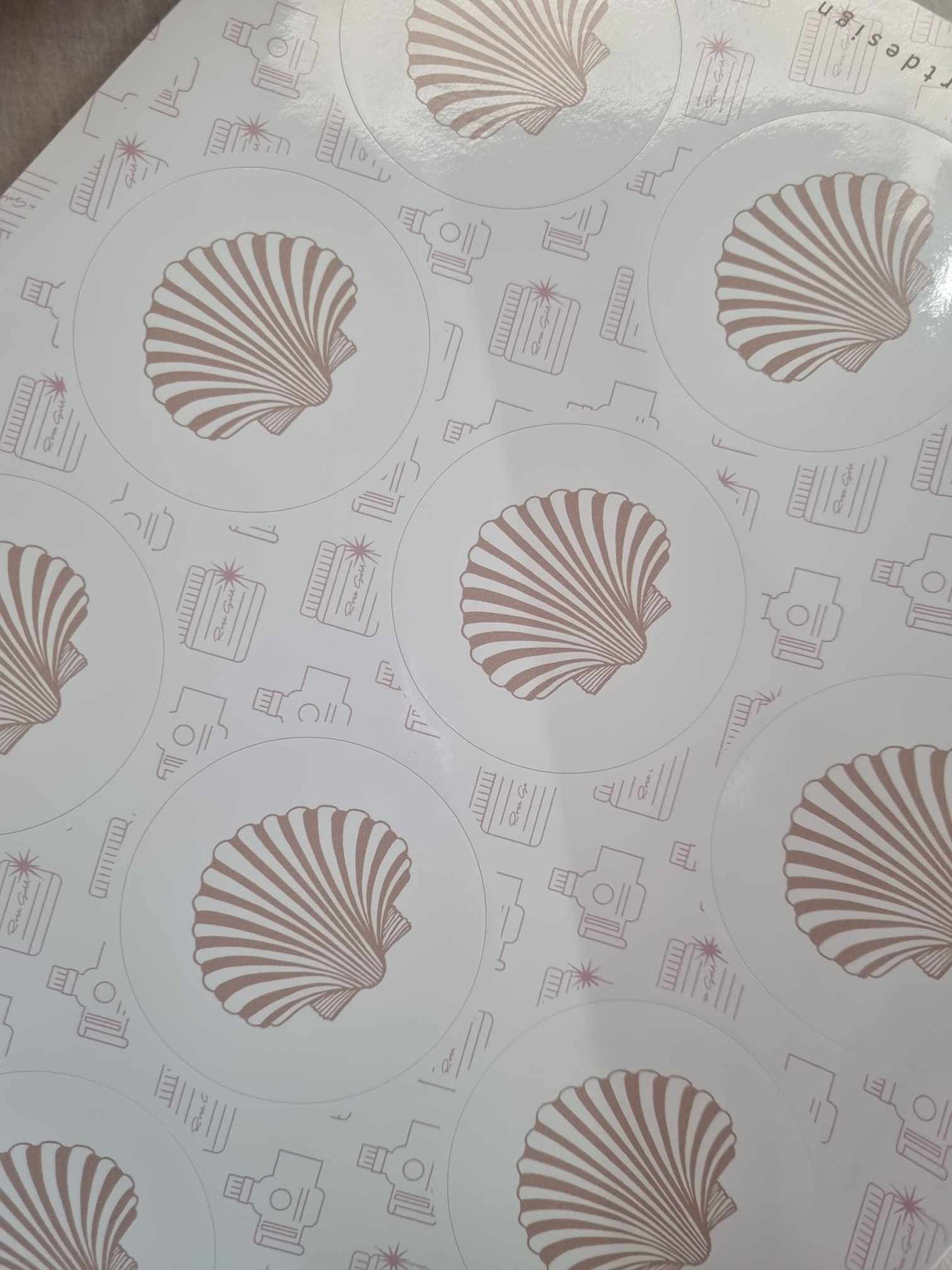 Hamptons Collection - Just Because - Design Three - ROUND