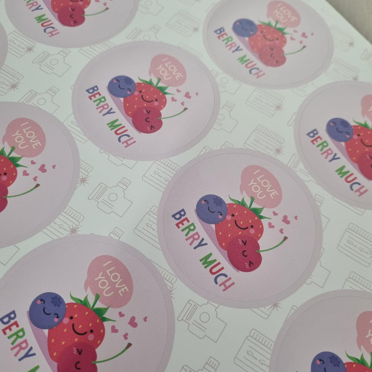 The Pun Collection - Design Nineteen - Round