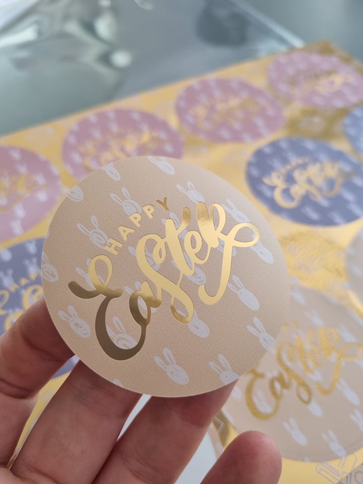 Happy Easter Bunny Pattern Vinyl Label Pack (Round) Matte/Gloss/Foil